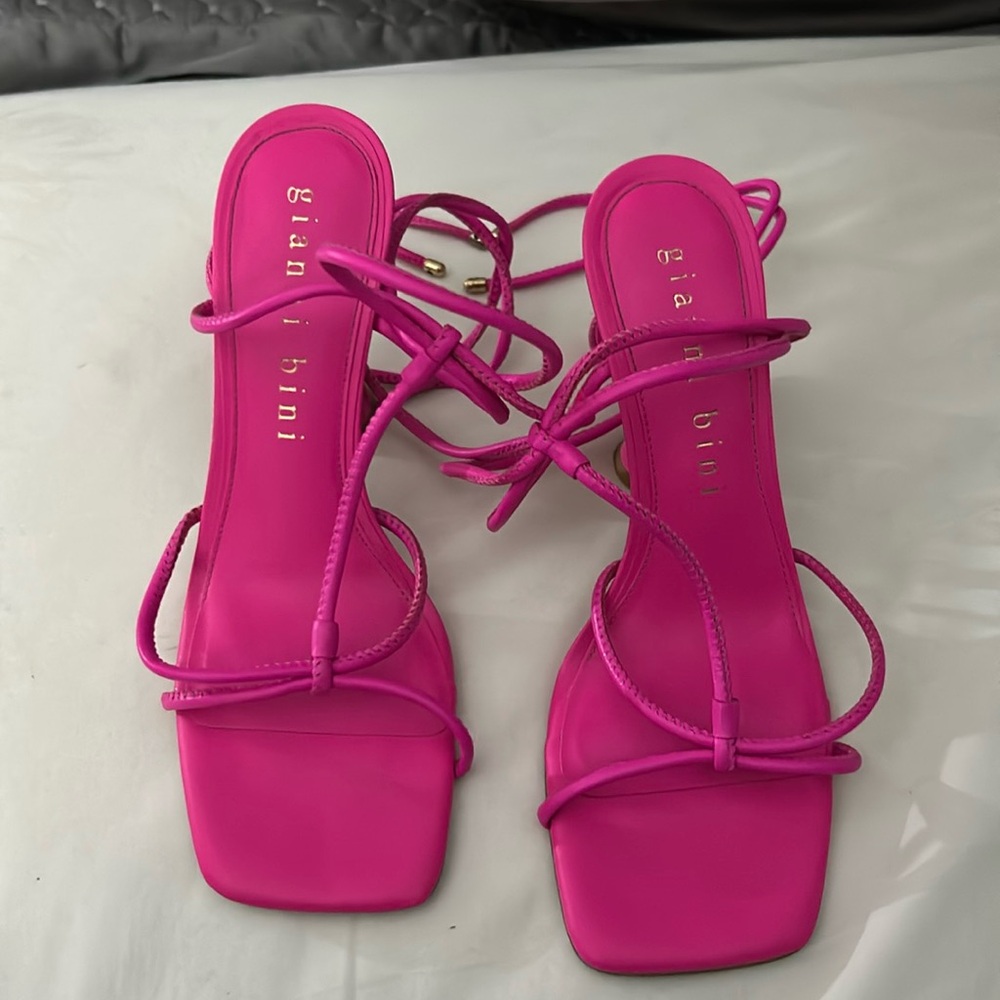 Gianni Bini Hot Pink Lace Up Heels; size 8